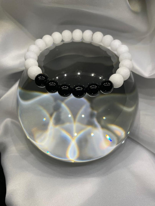 Tridacna Shell & Black Onyx